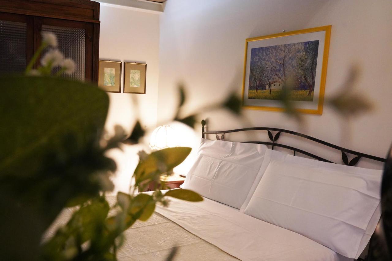 Ui Momm Hotel Матера Екстериор снимка